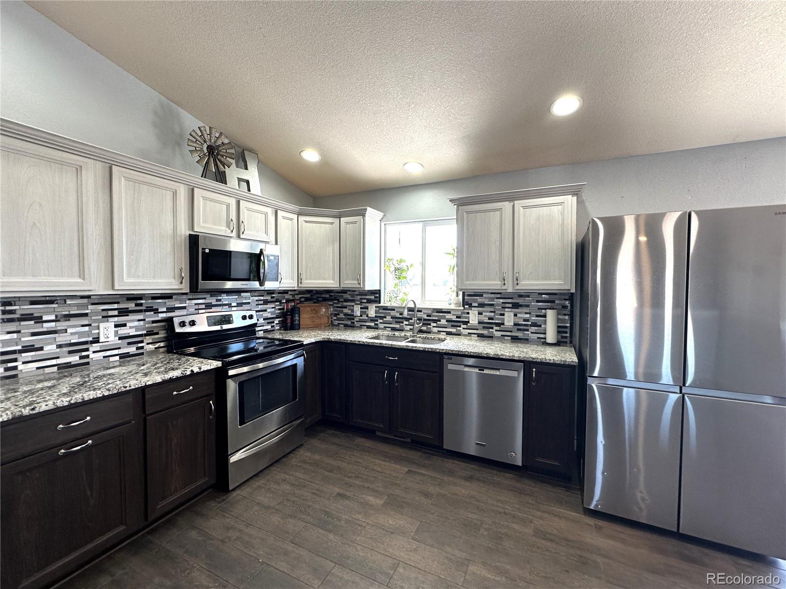 MLS Image #4 for 692 s aguilar drive,pueblo west, Colorado
