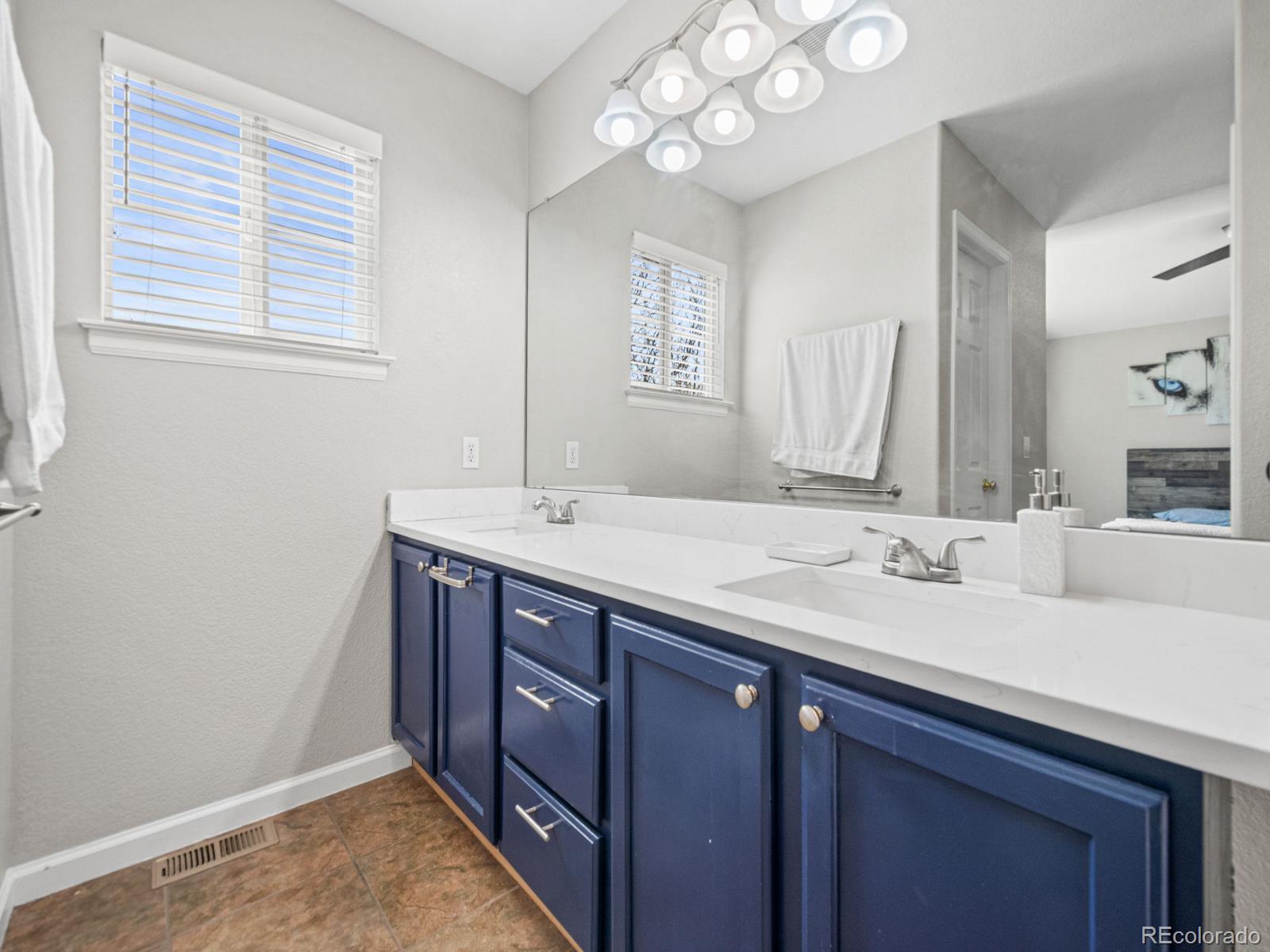 MLS Image #28 for 18099 e orchard place,aurora, Colorado