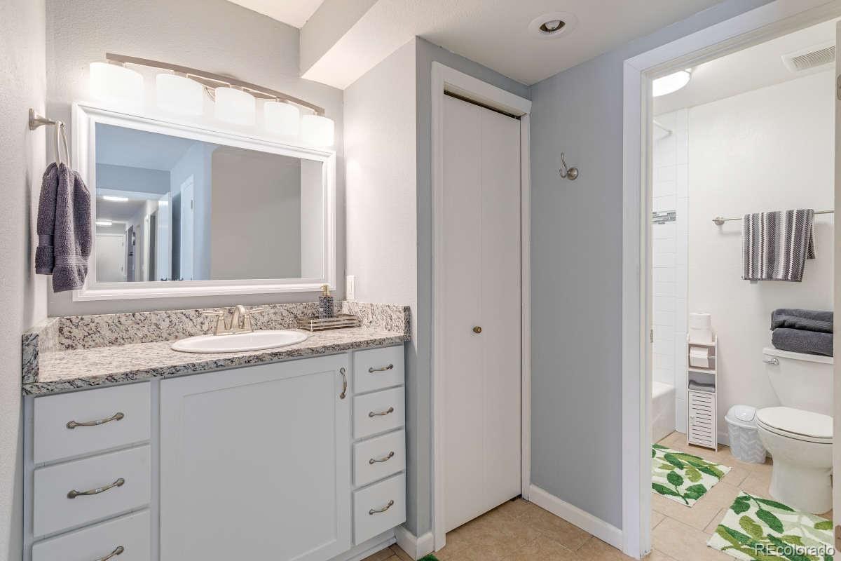 MLS Image #11 for 14438 e 1st drive a05,aurora, Colorado