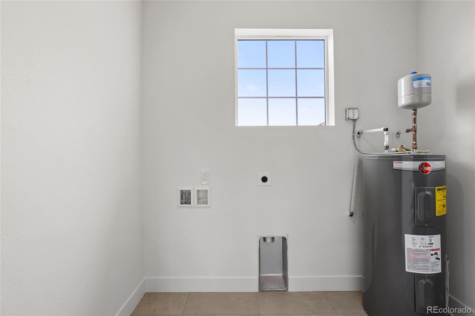MLS Image #18 for 3413  molly circle,broomfield, Colorado