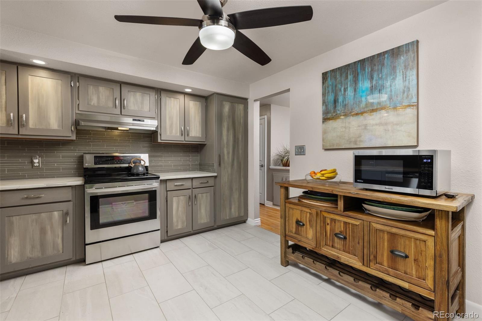 MLS Image #12 for 2897  robb circle,lakewood, Colorado