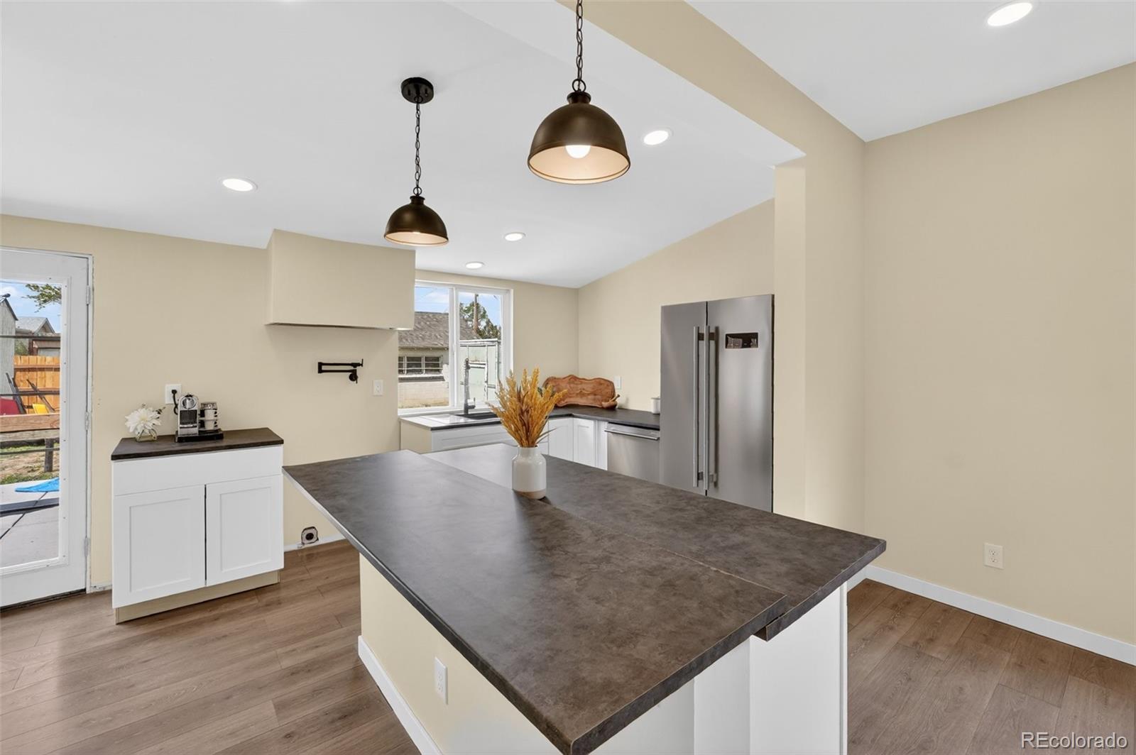 MLS Image #12 for 549  beech street,hudson, Colorado