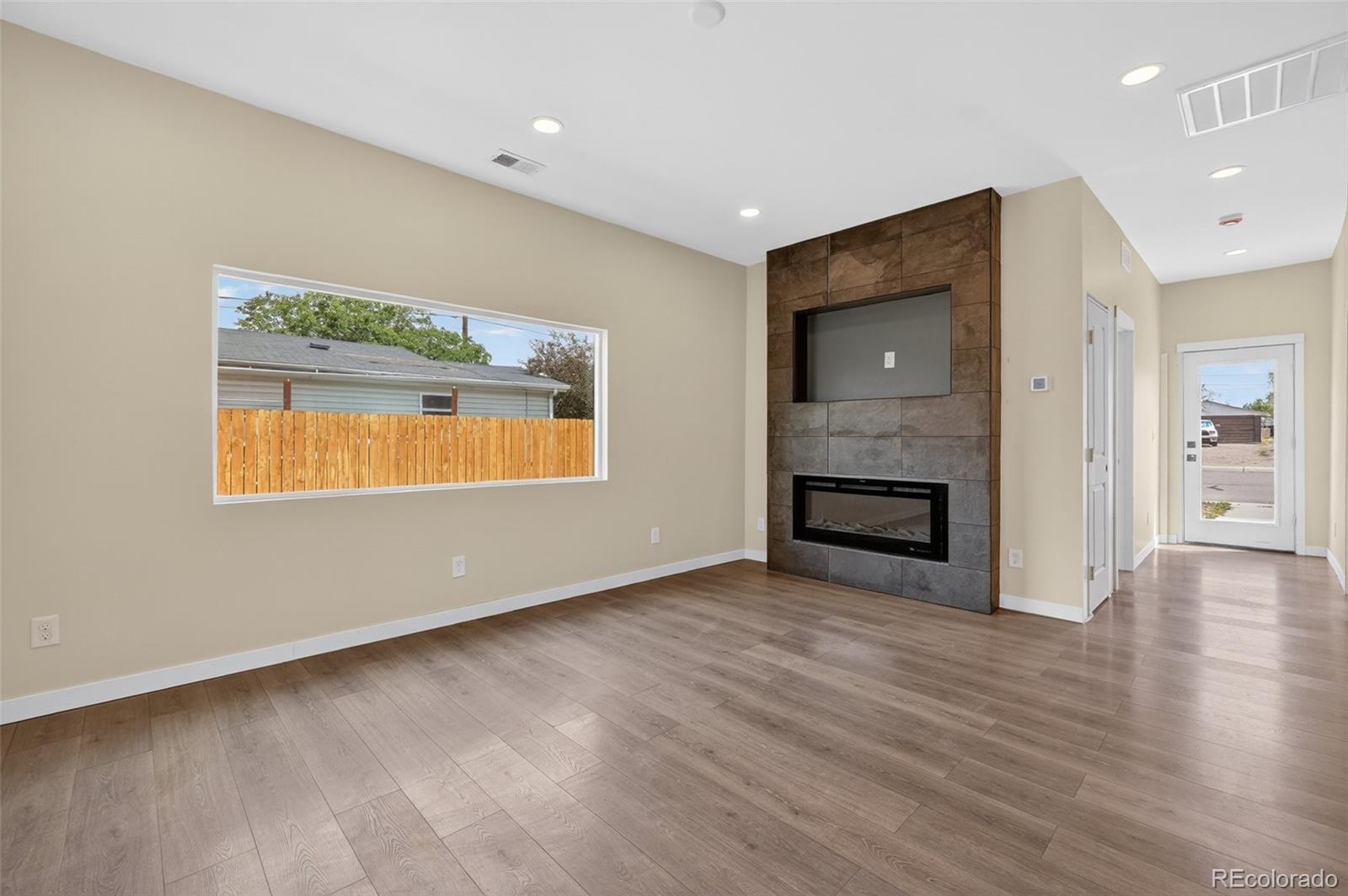 MLS Image #13 for 549  beech street,hudson, Colorado