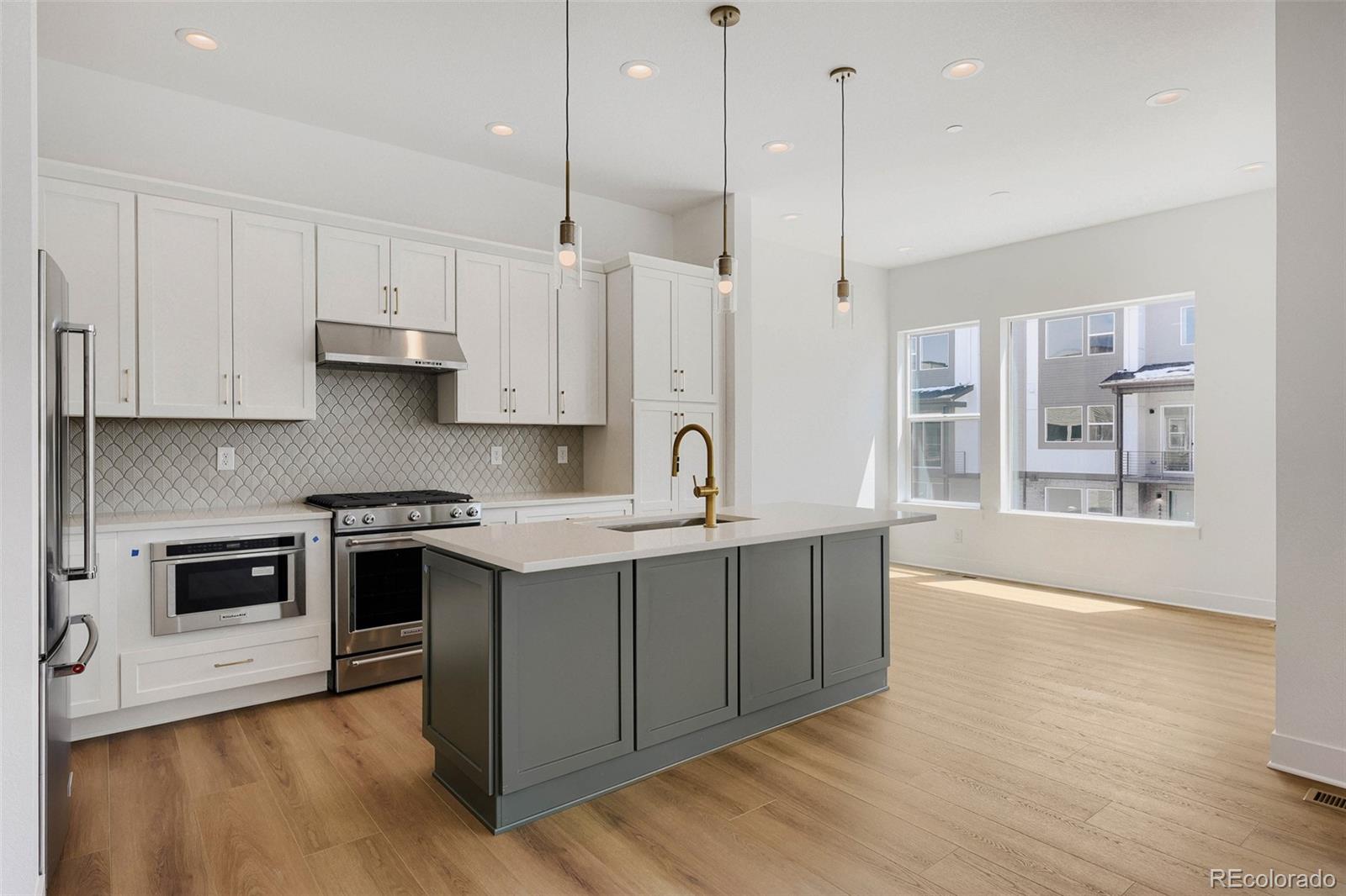 MLS Image #3 for 3449 w elmhurst place,littleton, Colorado