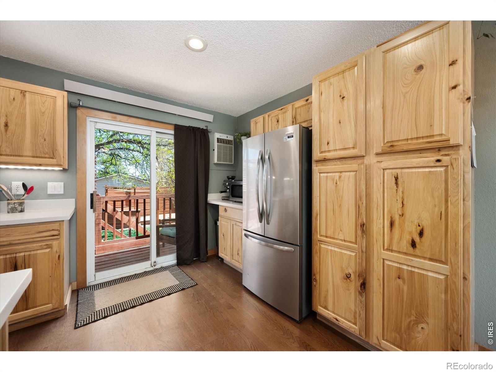 MLS Image #7 for 811  table mountain court,windsor, Colorado