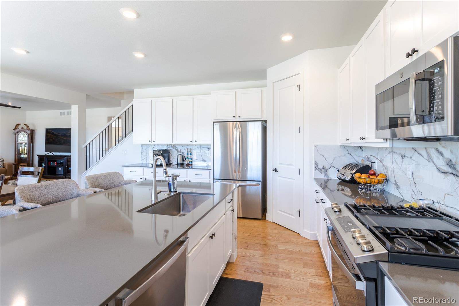 MLS Image #8 for 3102 e 161st avenue,thornton, Colorado