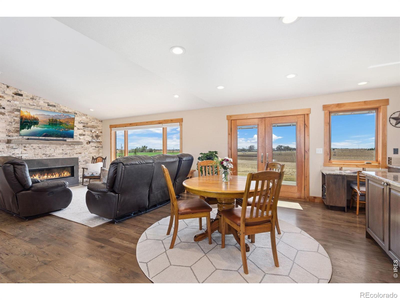 MLS Image #7 for 13497  county road 80 ,eaton, Colorado