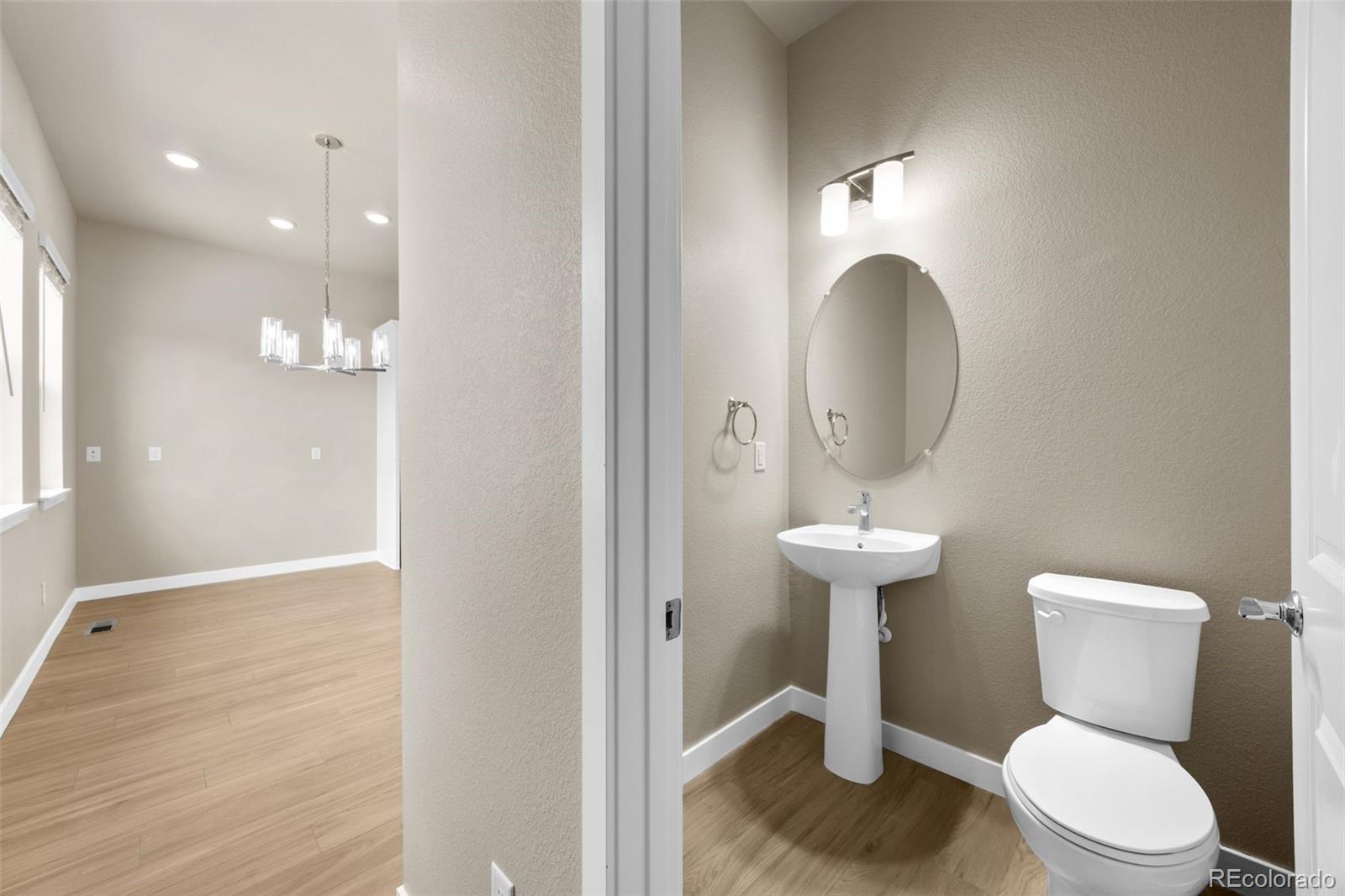 MLS Image #13 for 6231  dayton court,denver, Colorado