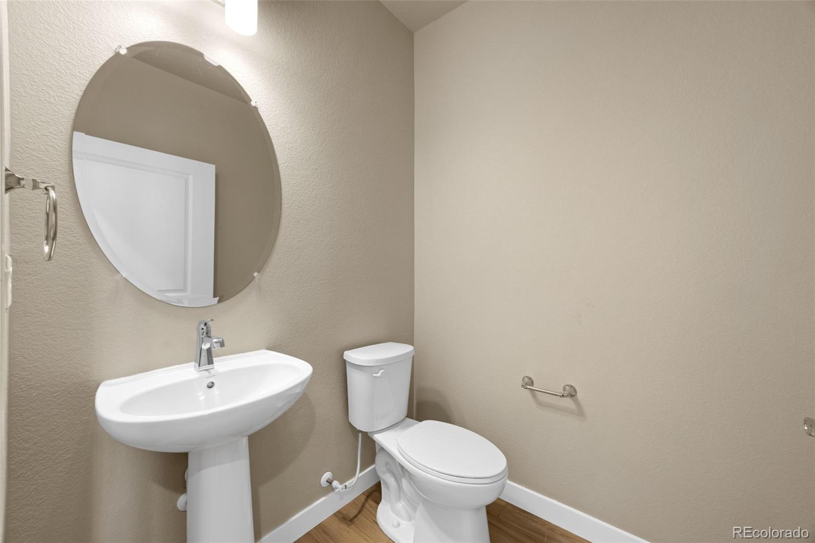 MLS Image #8 for 6231  dayton court,denver, Colorado