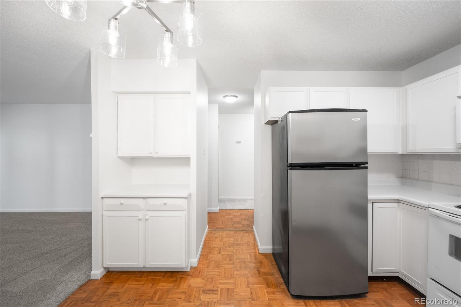 MLS Image #6 for 9655 e center avenue,denver, Colorado
