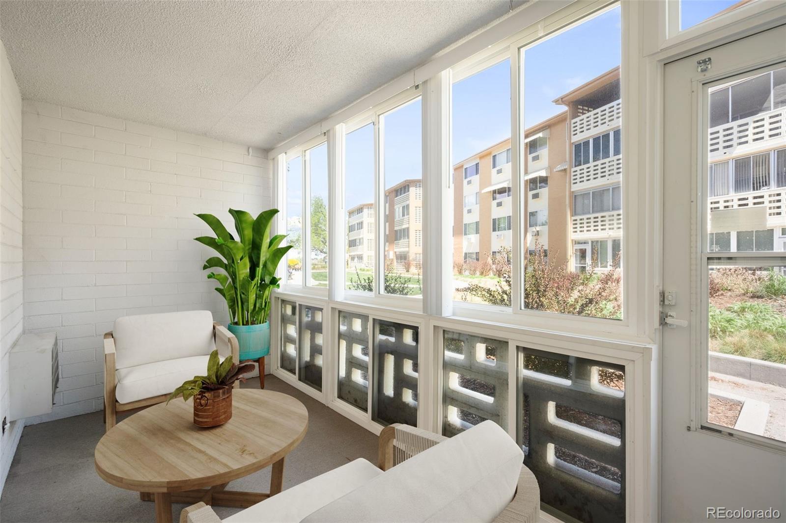 MLS Image #9 for 9655 e center avenue,denver, Colorado