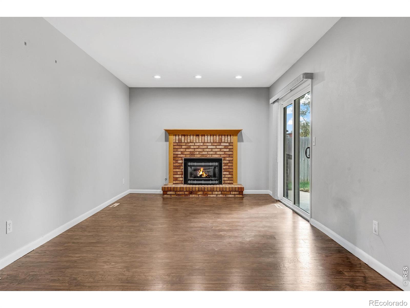 MLS Image #10 for 991 s holland court,lakewood, Colorado