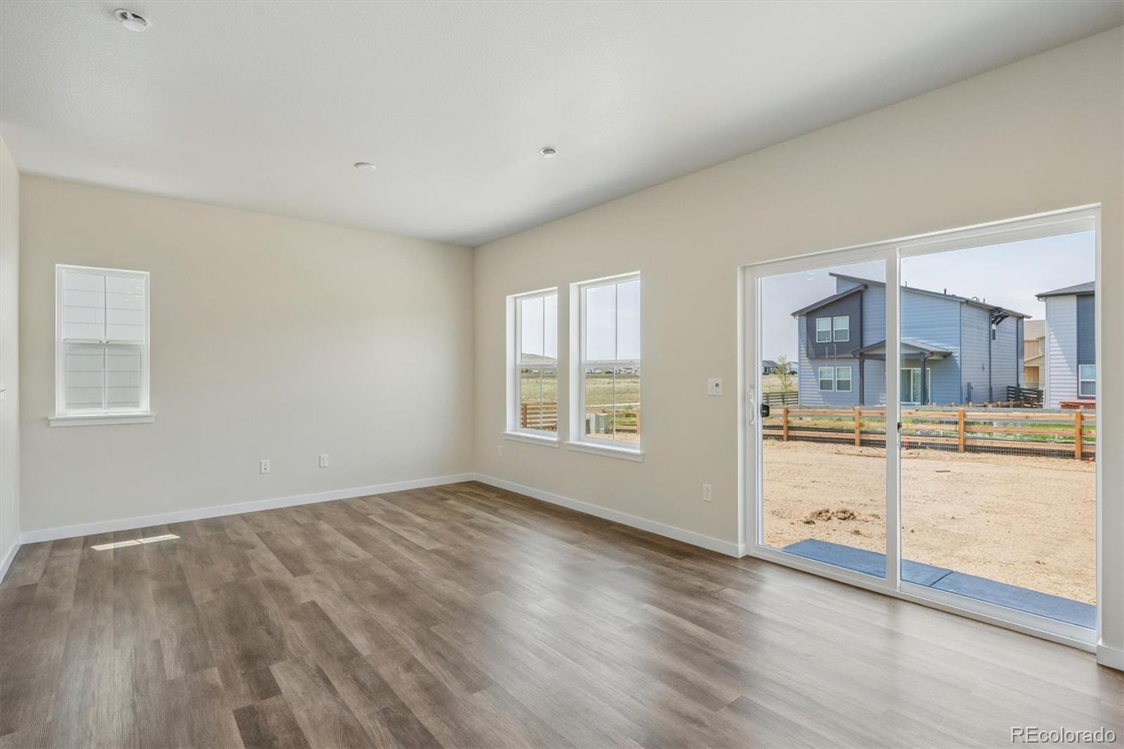 MLS Image #4 for 9363  danube street,commerce city, Colorado