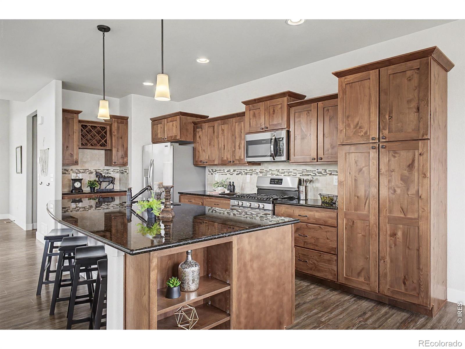 MLS Image #6 for 2069  day spring drive,windsor, Colorado