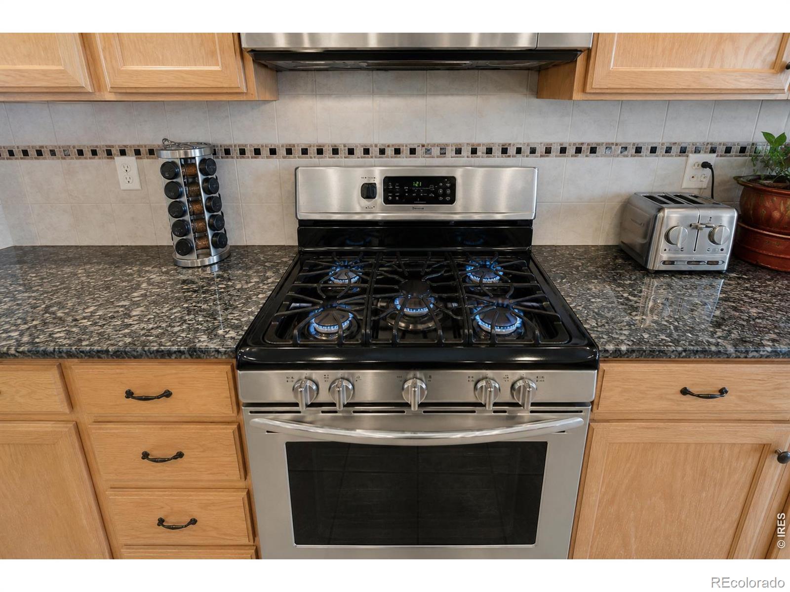 MLS Image #10 for 3027  indigo court,fort collins, Colorado