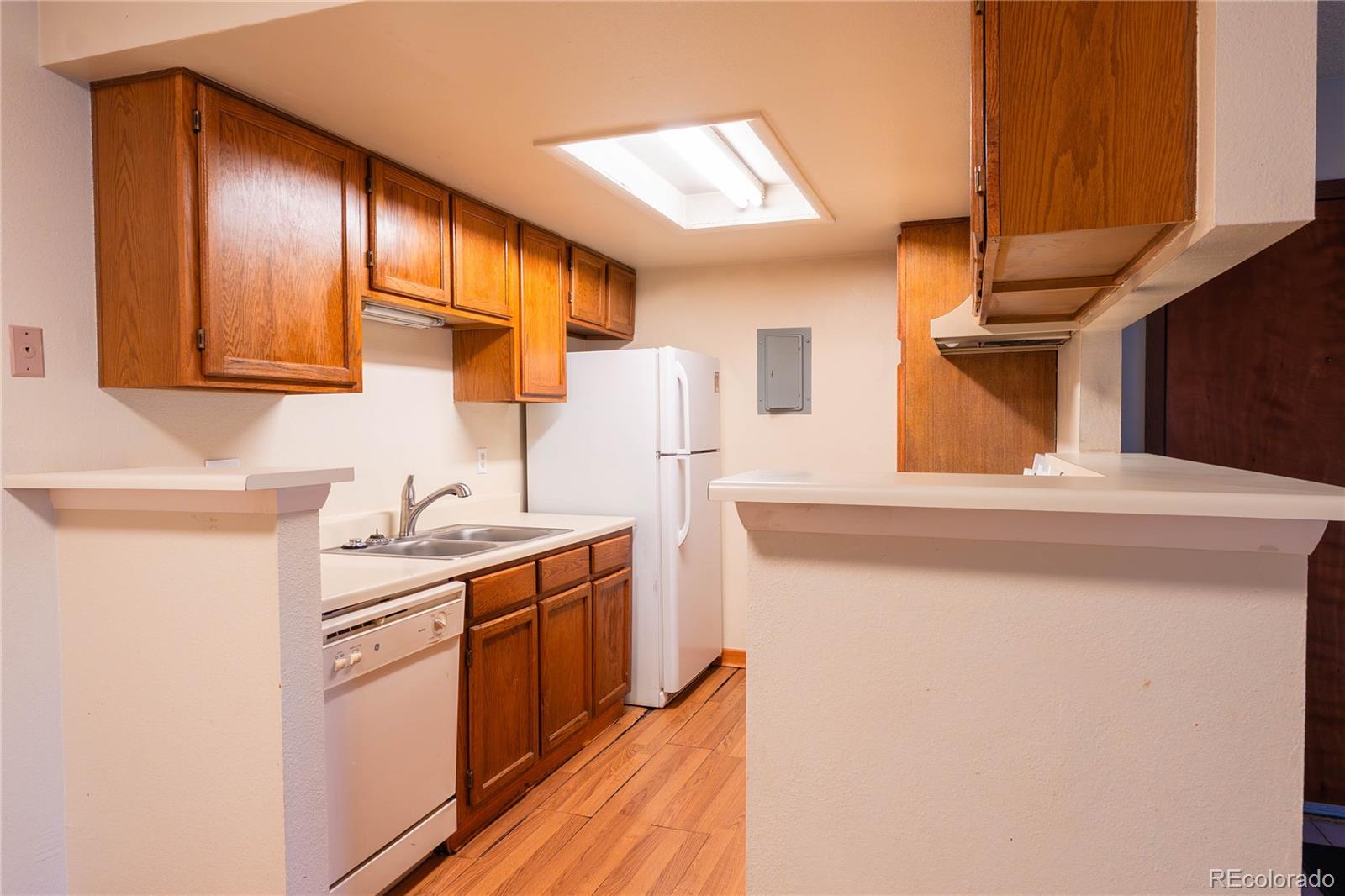 MLS Image #0 for 901 s zeno way 102,aurora, Colorado