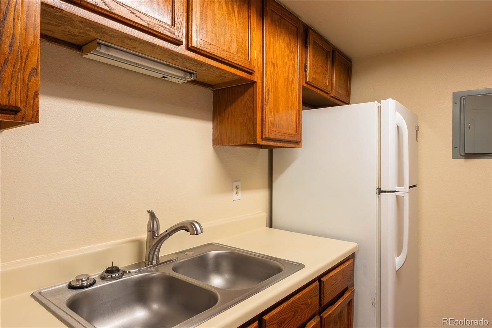 MLS Image #11 for 901 s zeno way 102,aurora, Colorado