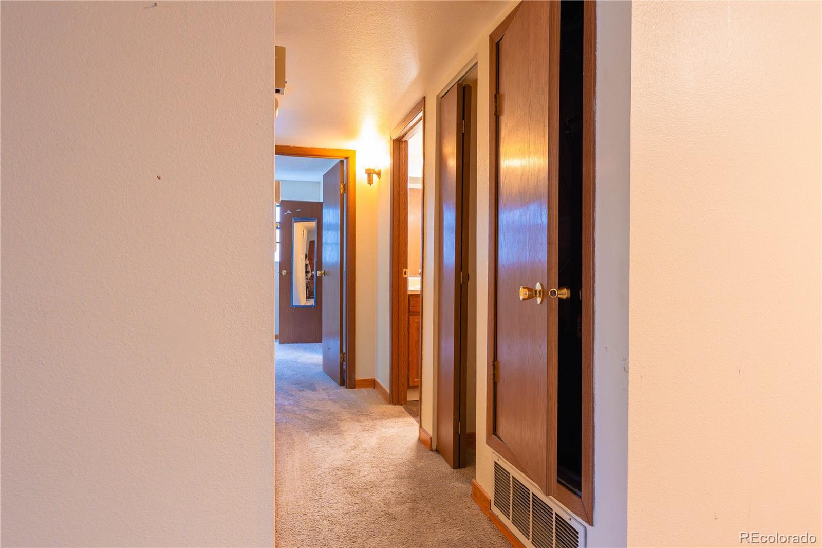 MLS Image #13 for 901 s zeno way 102,aurora, Colorado