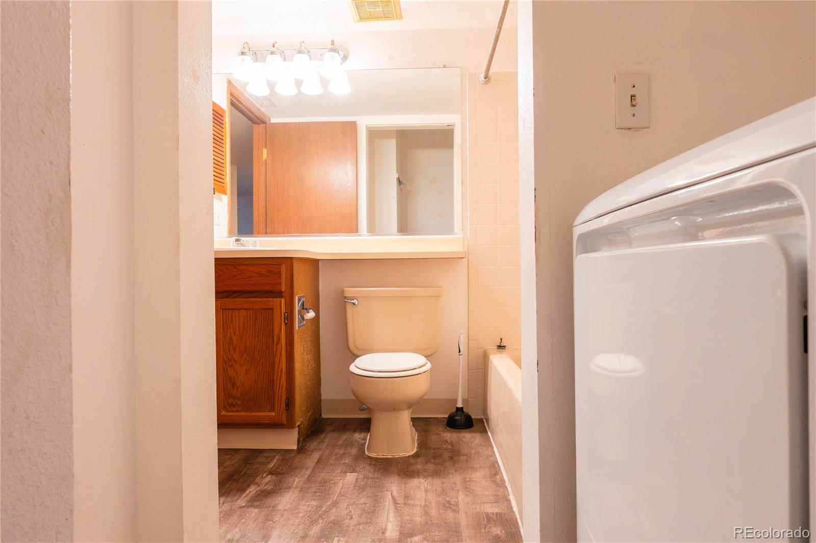 MLS Image #17 for 901 s zeno way 102,aurora, Colorado