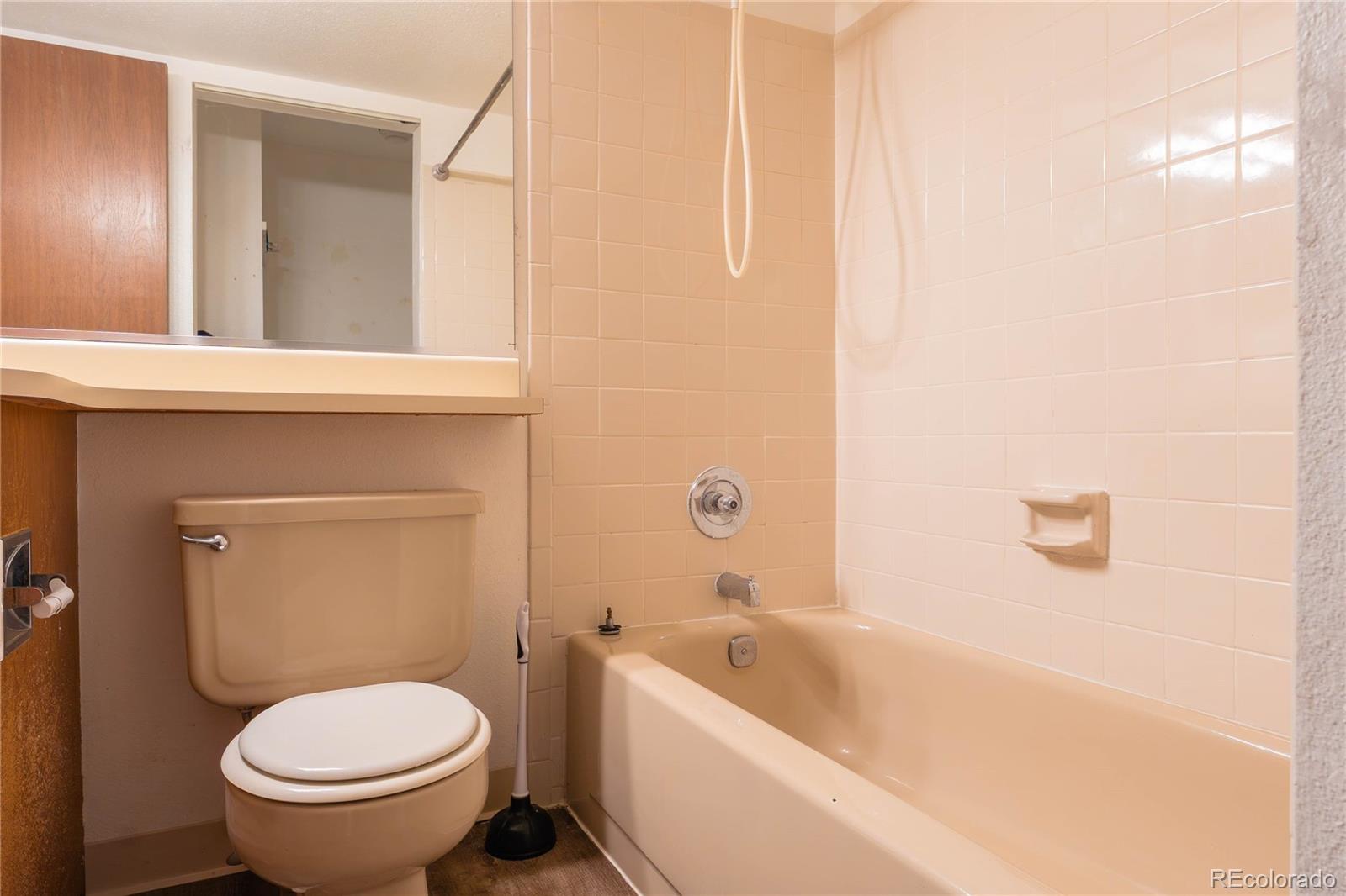 MLS Image #18 for 901 s zeno way 102,aurora, Colorado