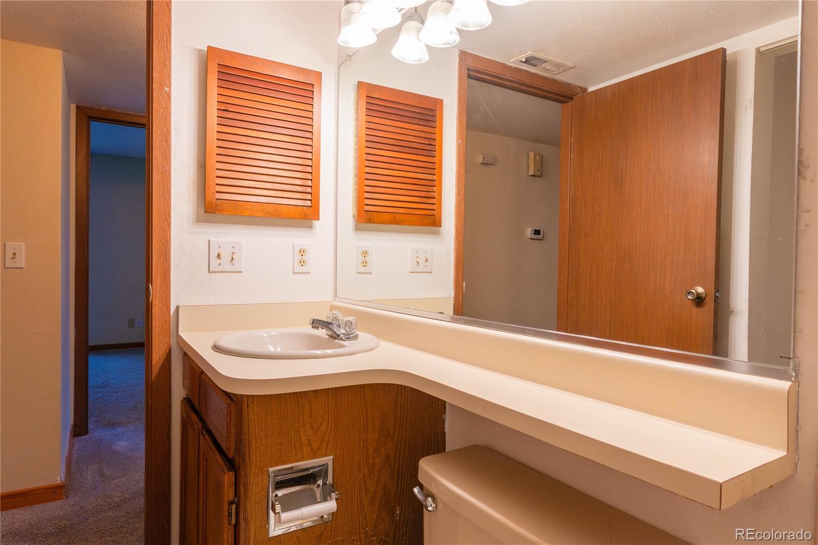 MLS Image #20 for 901 s zeno way 102,aurora, Colorado