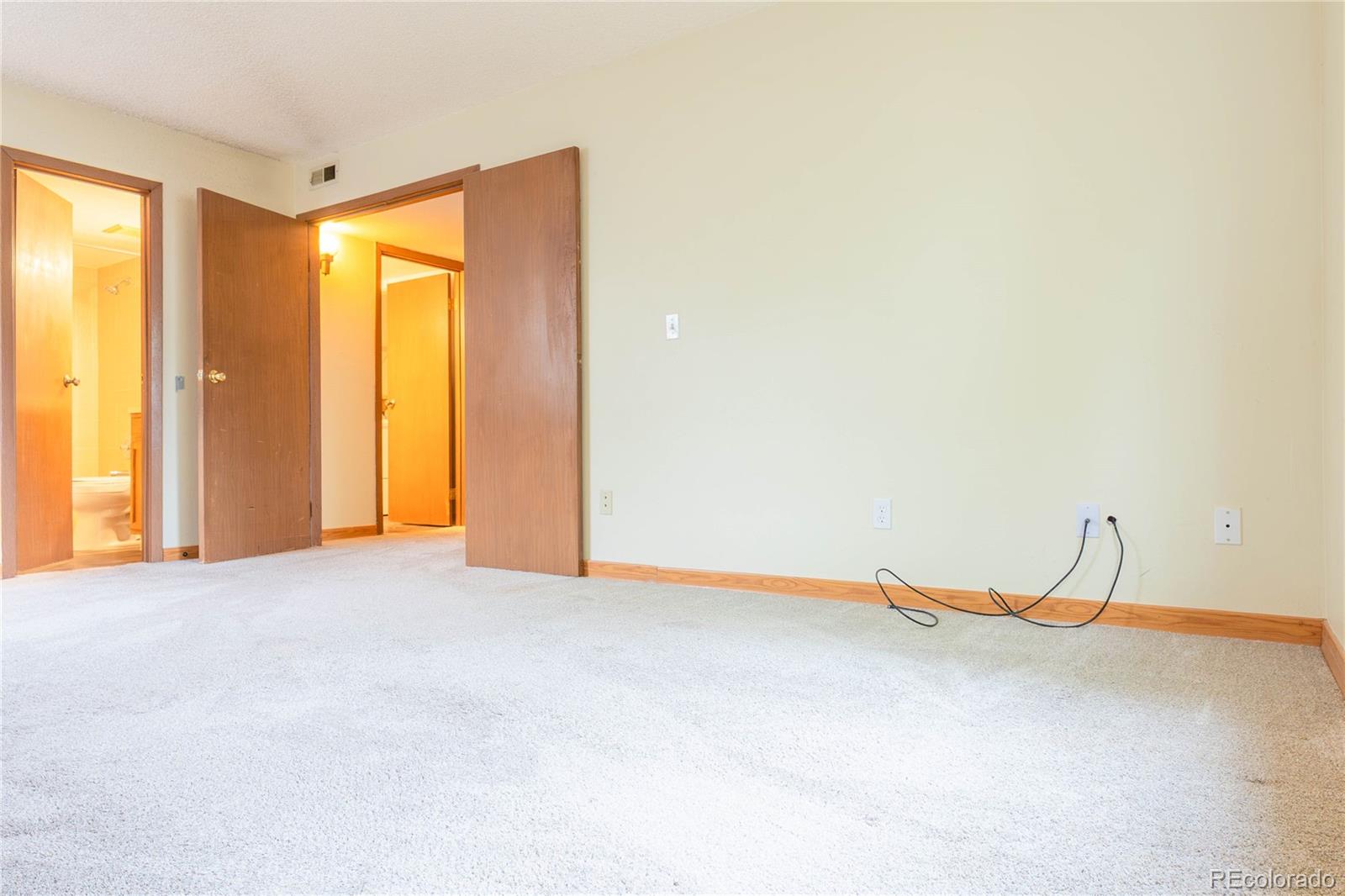MLS Image #32 for 901 s zeno way 102,aurora, Colorado