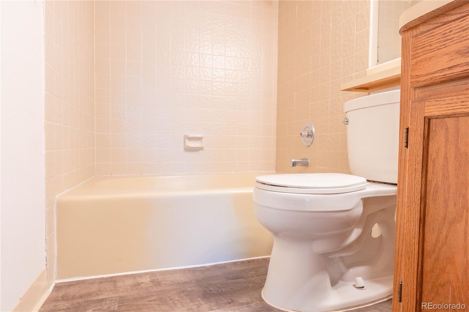 MLS Image #35 for 901 s zeno way 102,aurora, Colorado