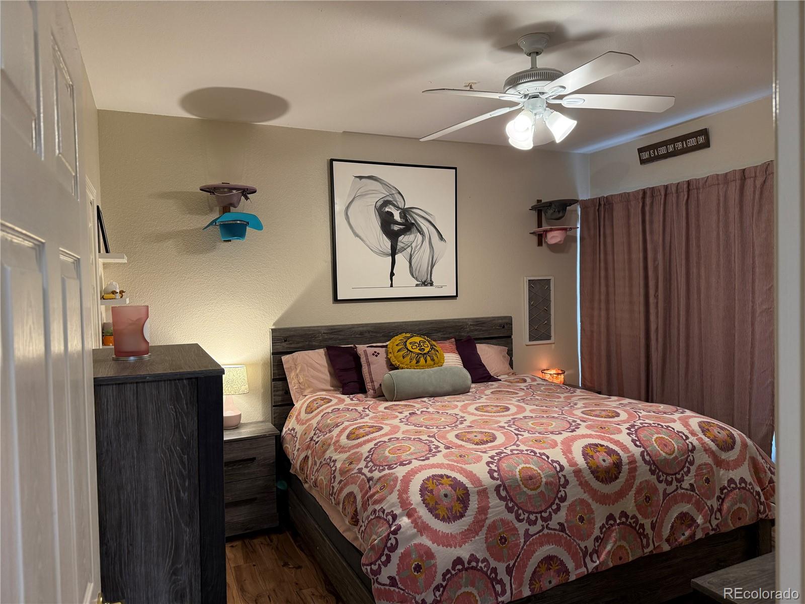 MLS Image #15 for 1691 w canal circle,littleton, Colorado
