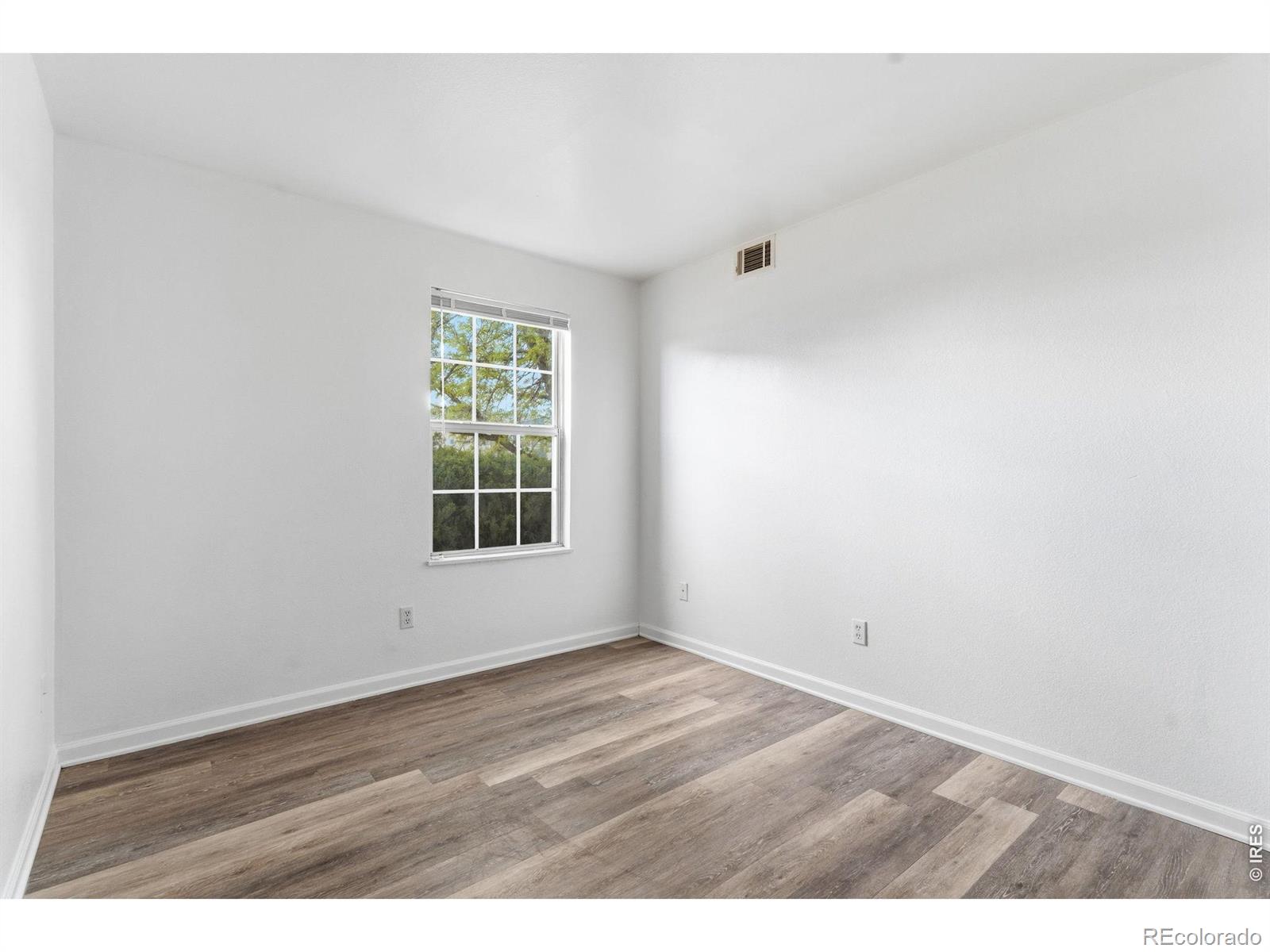 MLS Image #15 for 2820  17th avenue,greeley, Colorado