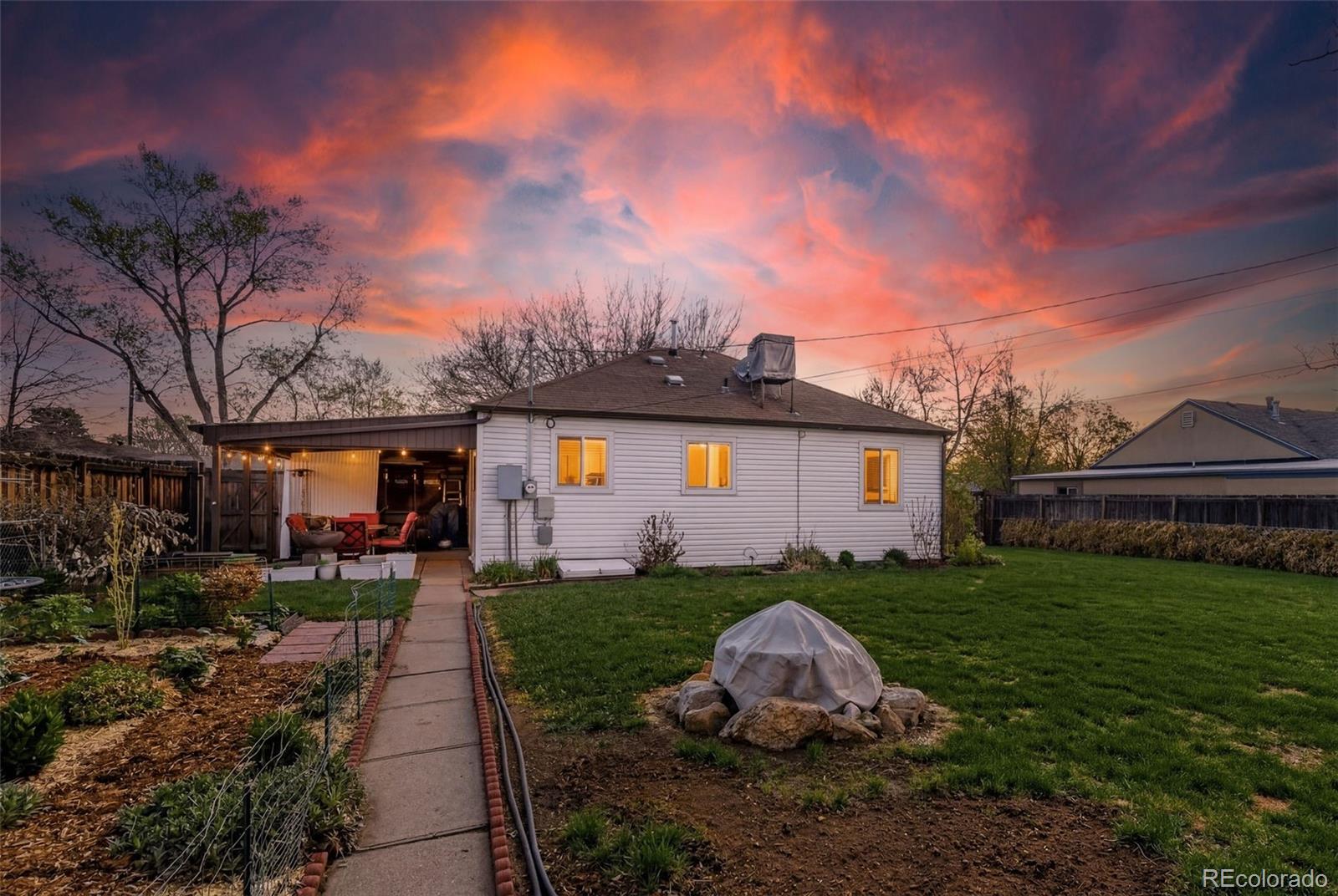 MLS Image #11 for 1865 s yuma street,denver, Colorado