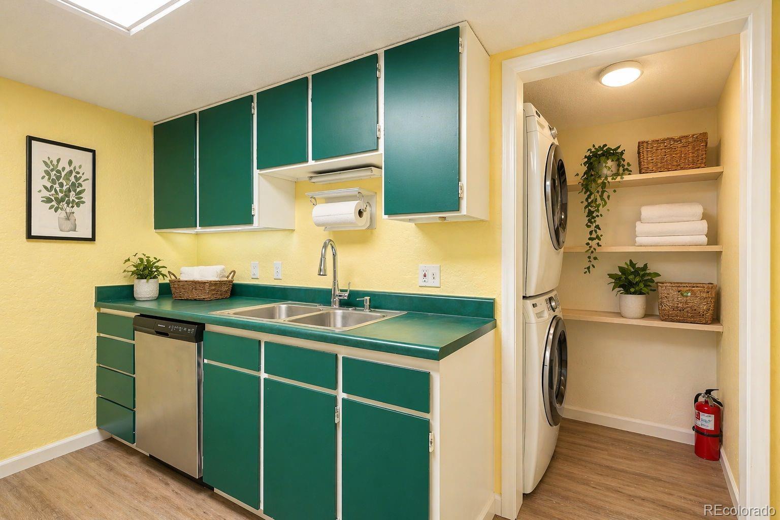 MLS Image #4 for 12180  huron street,denver, Colorado