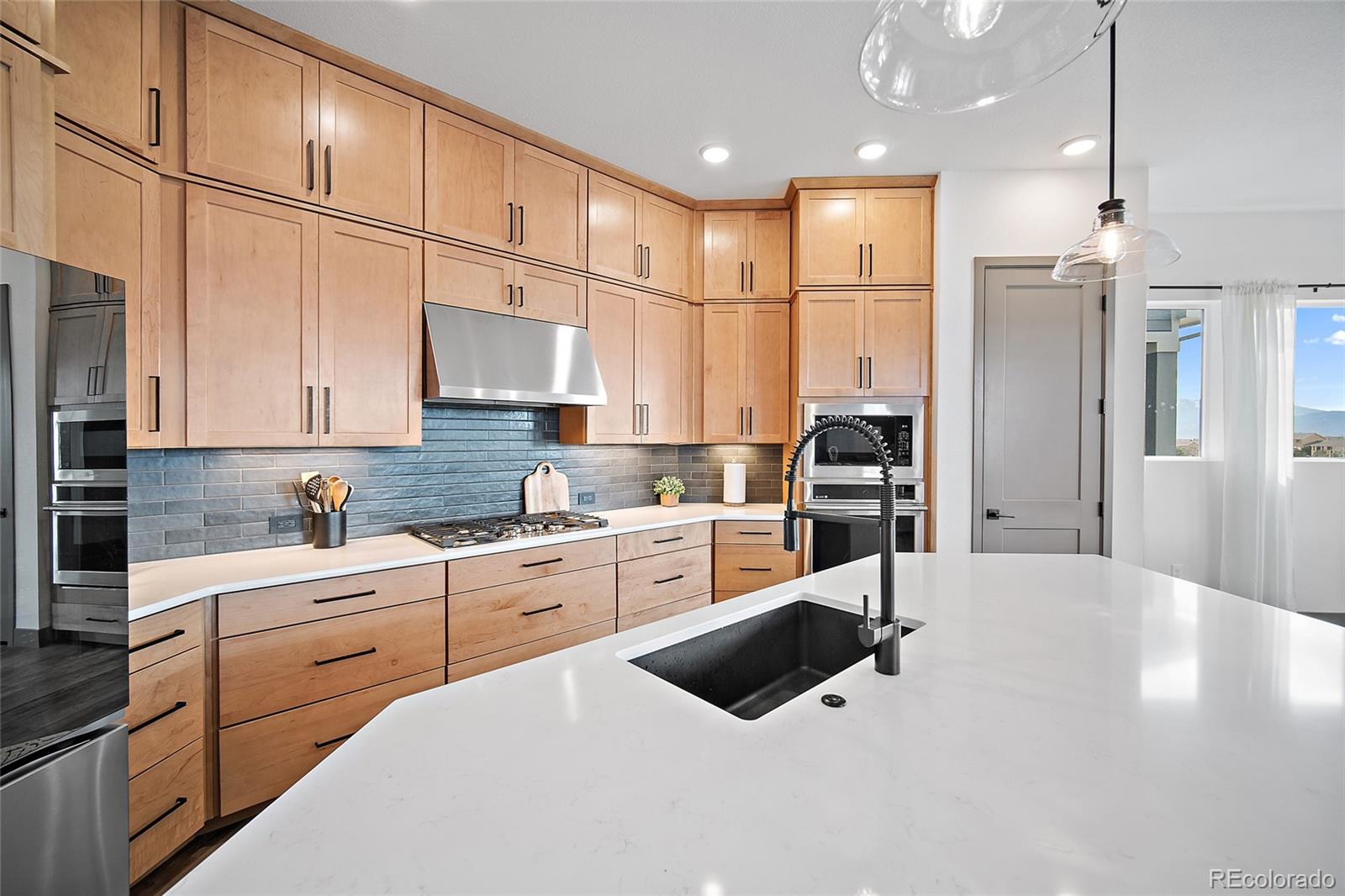 MLS Image #10 for 8860  frolic view,colorado springs, Colorado