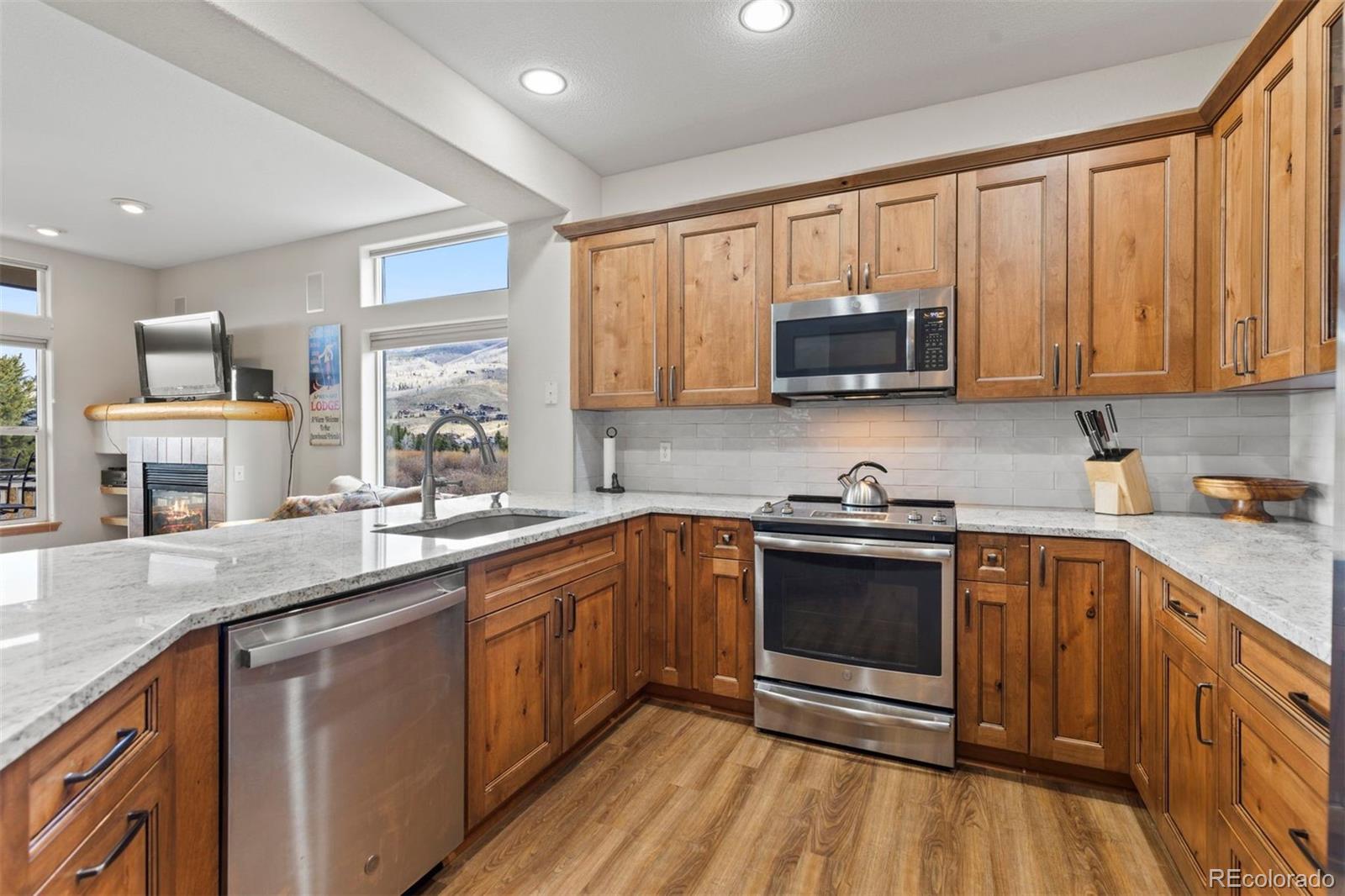 MLS Image #8 for 131  creek lane,silverthorne, Colorado