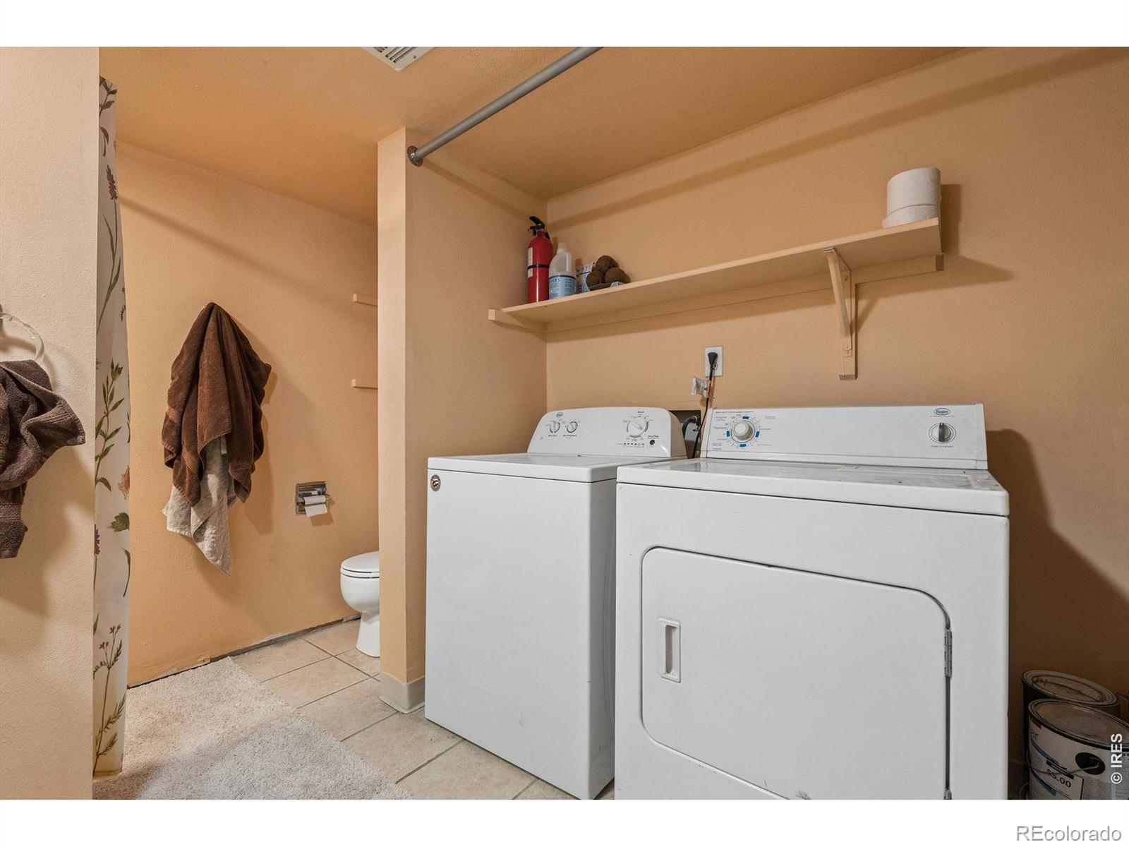 MLS Image #18 for 3000  regatta lane,fort collins, Colorado
