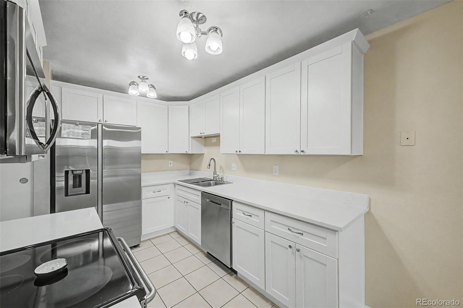 MLS Image #12 for 1858  centaur circle,lafayette, Colorado