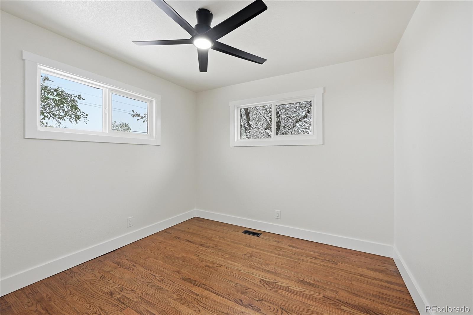 MLS Image #14 for 2220  samuel drive,denver, Colorado