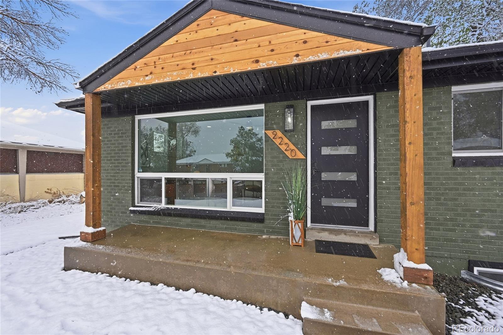 MLS Image #38 for 2220  samuel drive,denver, Colorado