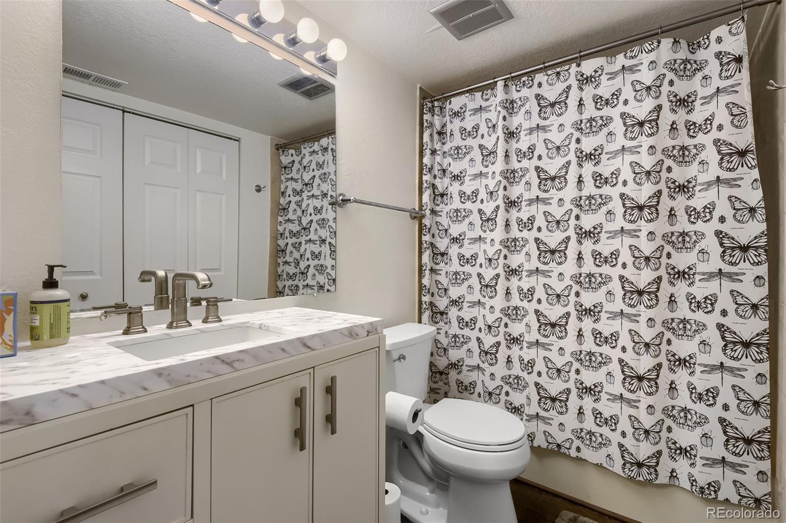 MLS Image #8 for 10273 e peakview avenue,englewood, Colorado