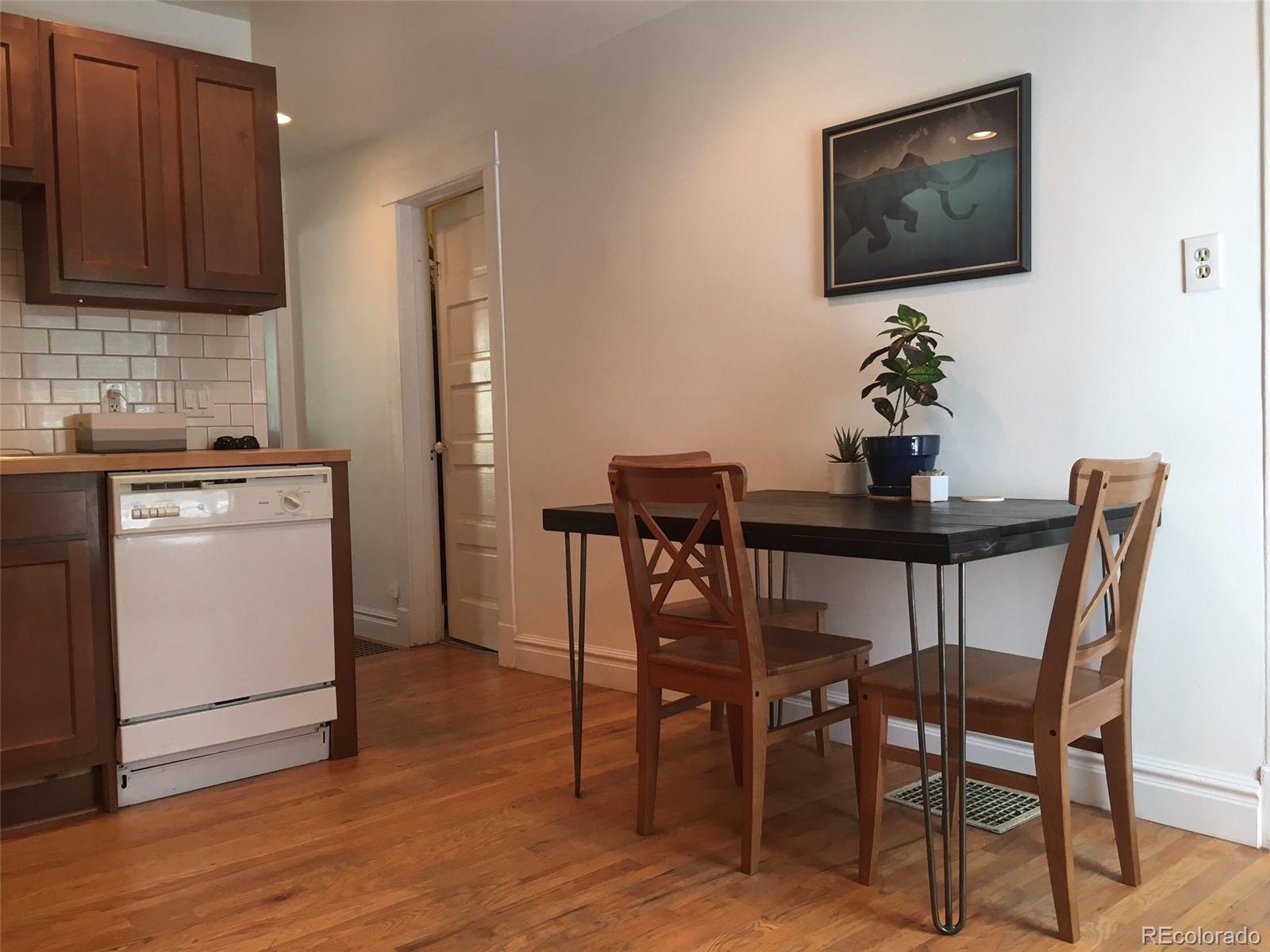 MLS Image #9 for 1859 s clarkson street,denver, Colorado
