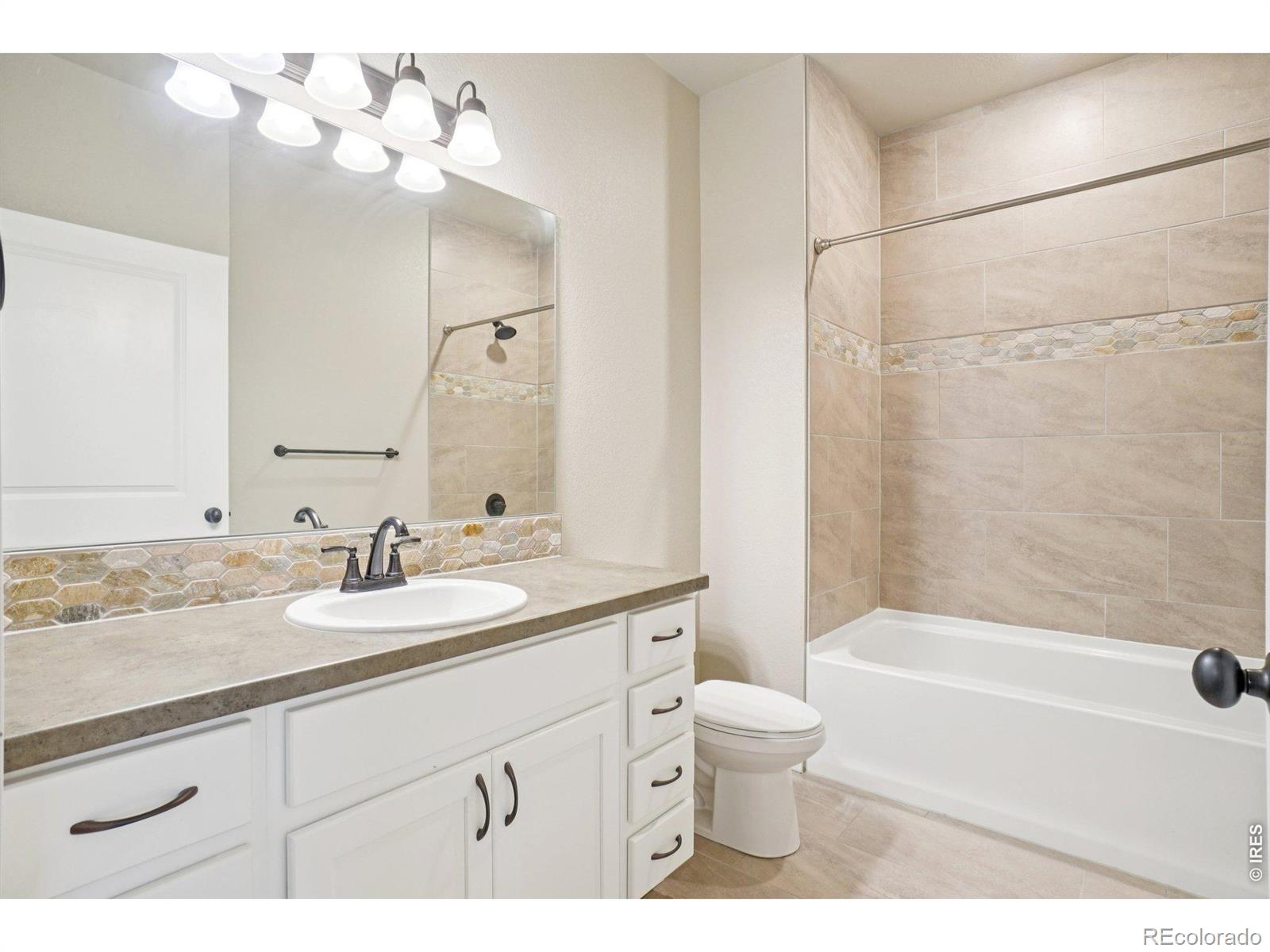 MLS Image #23 for 4612  hahns peak drive,loveland, Colorado