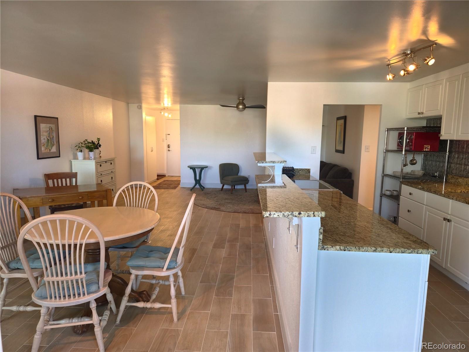 MLS Image #11 for 2880 s locust street 302n,denver, Colorado