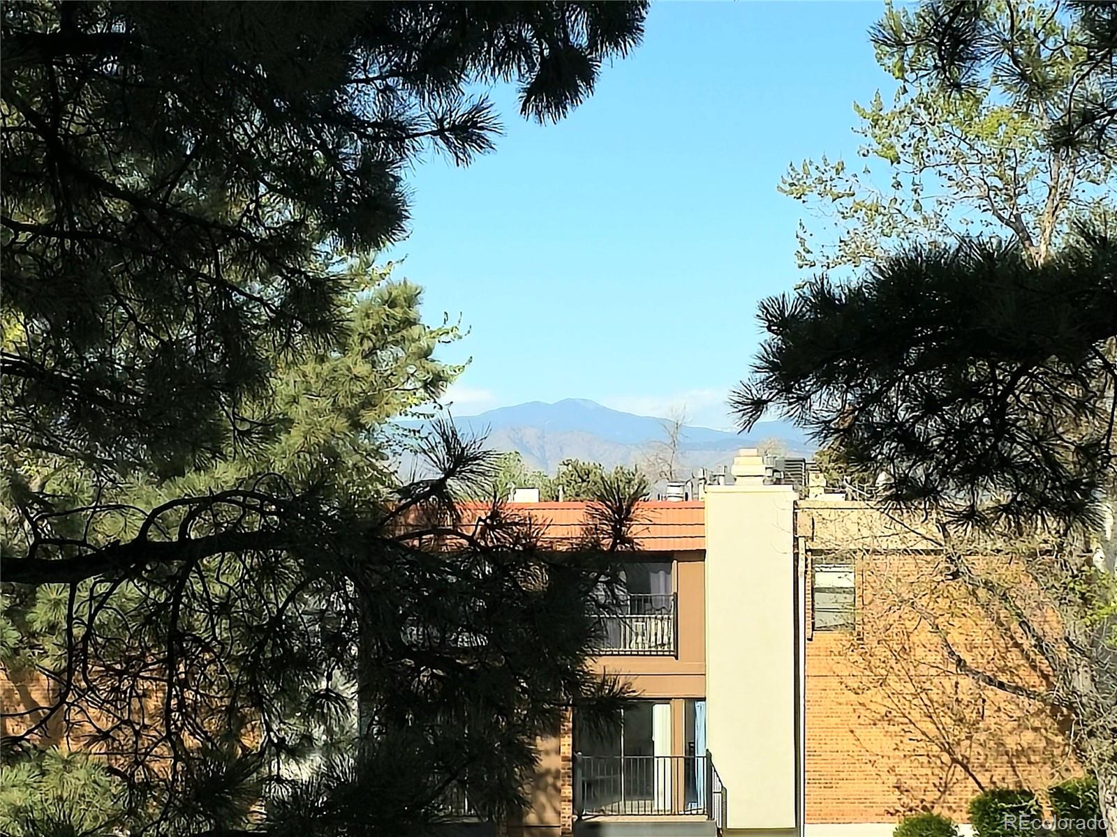 MLS Image #13 for 2880 s locust street 302n,denver, Colorado