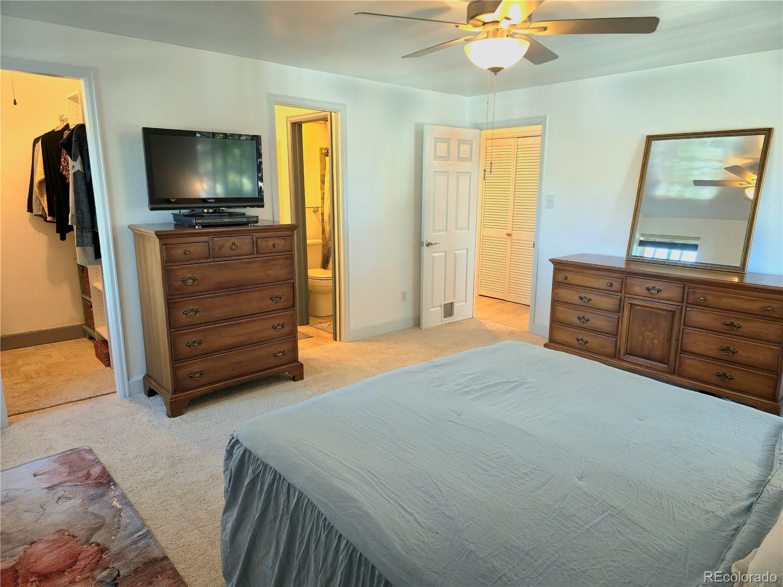 MLS Image #21 for 2880 s locust street 302n,denver, Colorado