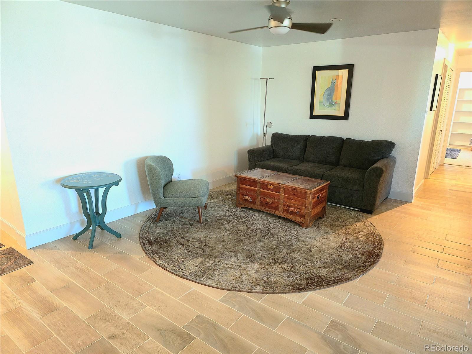 MLS Image #5 for 2880 s locust street 302n,denver, Colorado