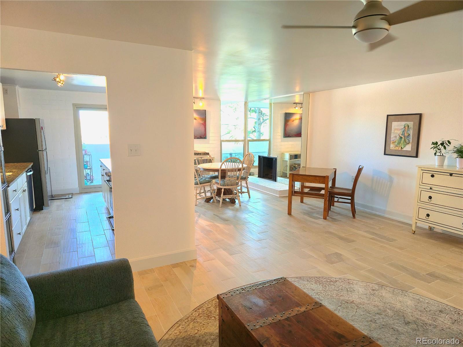 MLS Image #7 for 2880 s locust street 302n,denver, Colorado