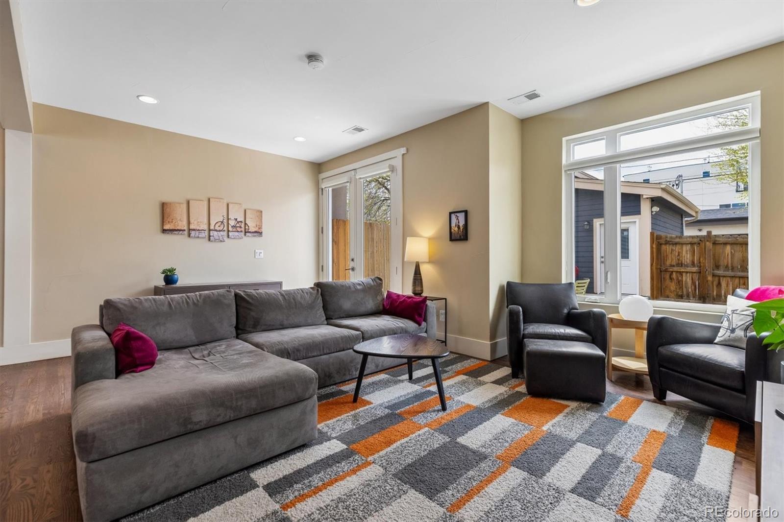 MLS Image #10 for 2661 s bannock street,denver, Colorado