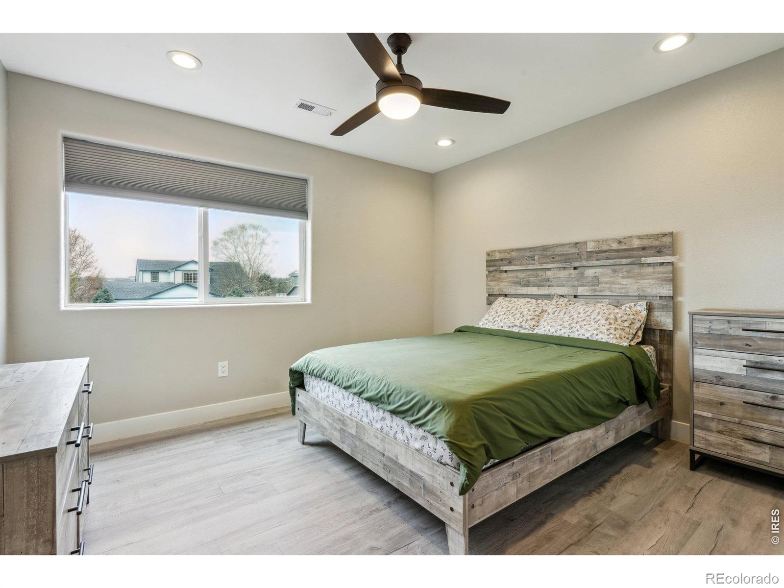 MLS Image #13 for 3165 w 63rd avenue,denver, Colorado
