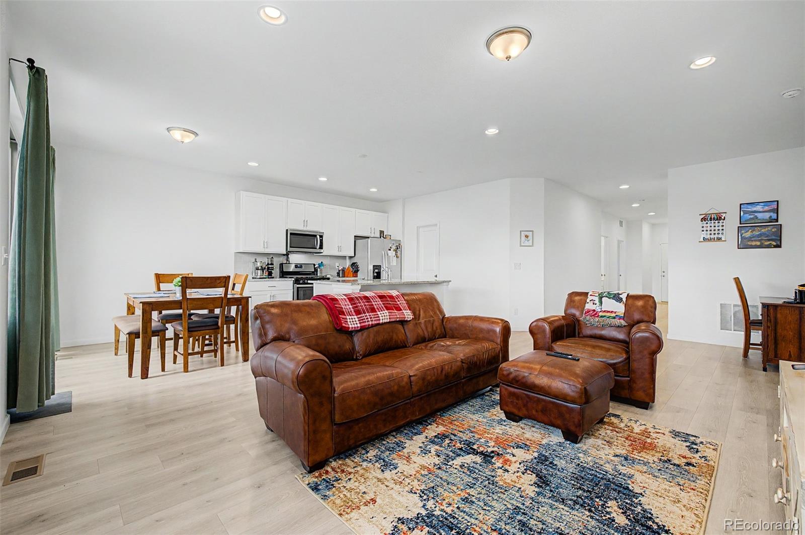 MLS Image #9 for 121 s vandriver way,aurora, Colorado