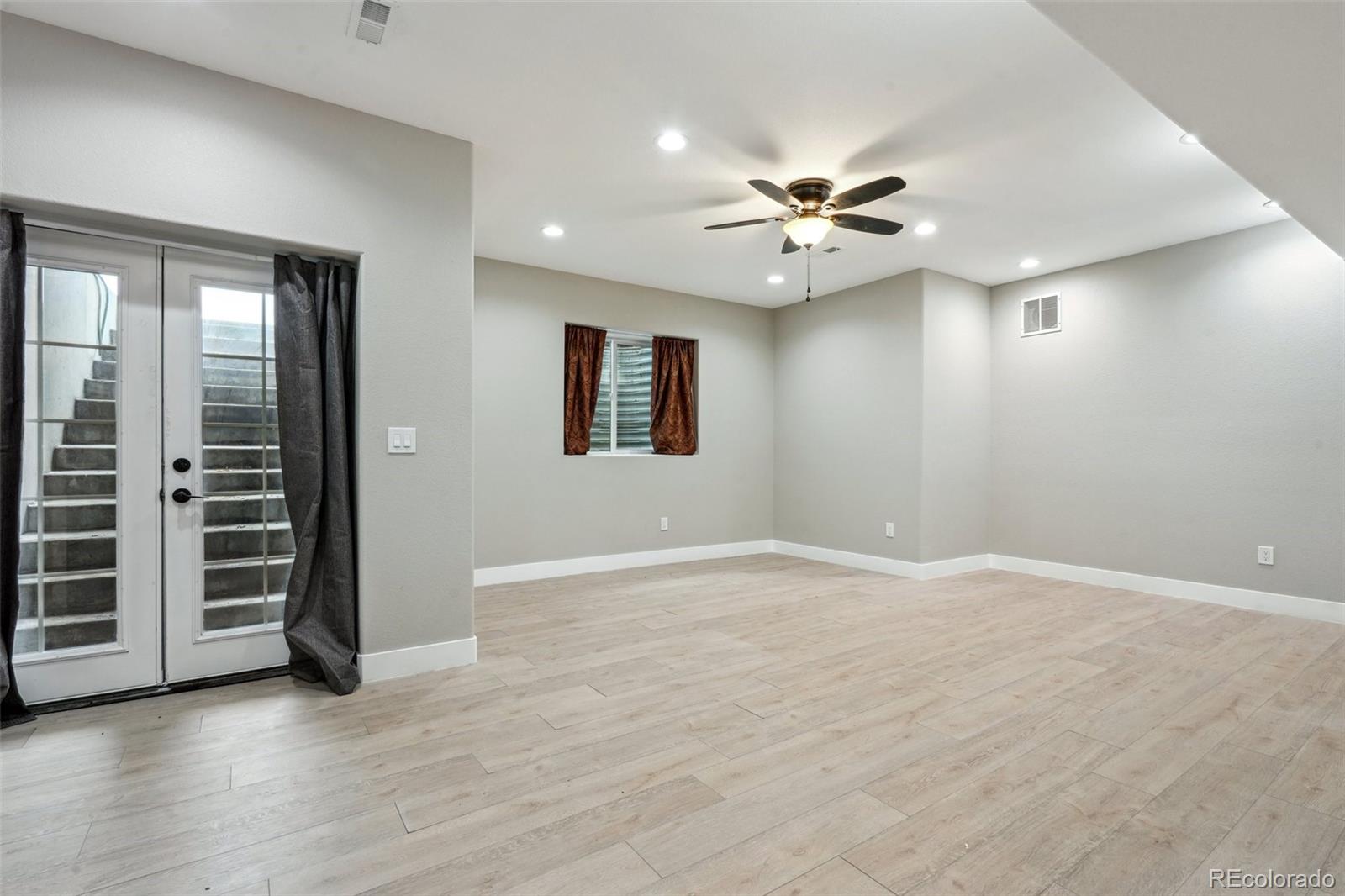 MLS Image #16 for 3165 w 63rd avenue,denver, Colorado