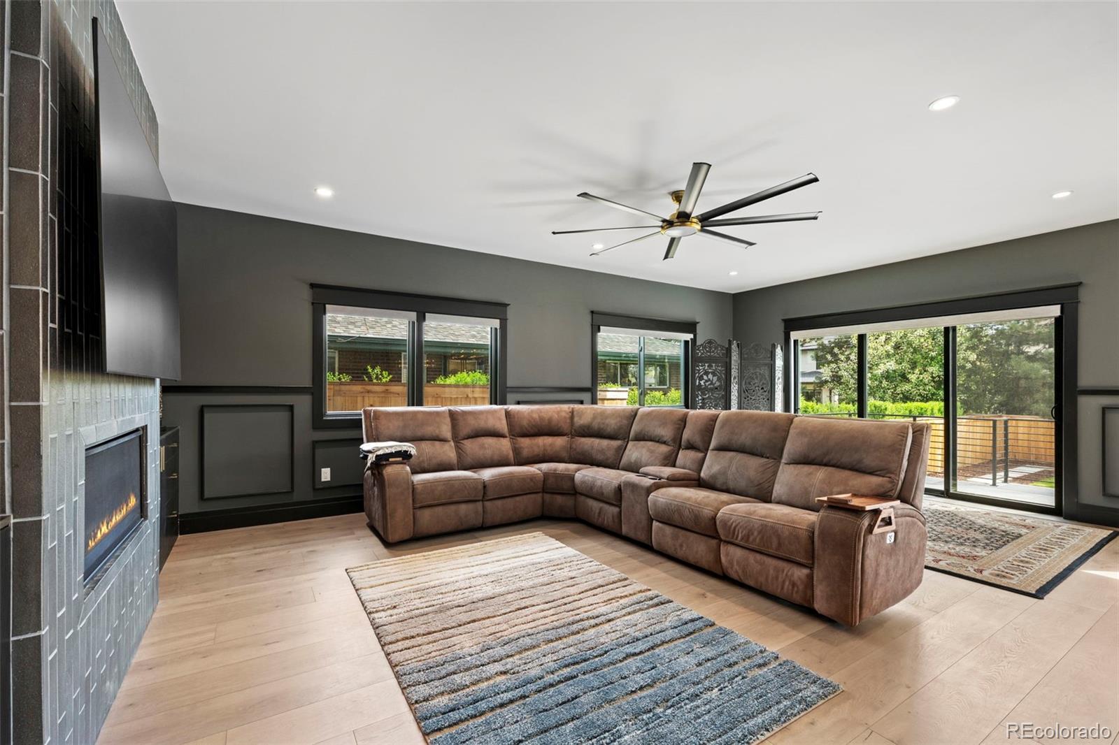 MLS Image #10 for 148 s grape street,denver, Colorado